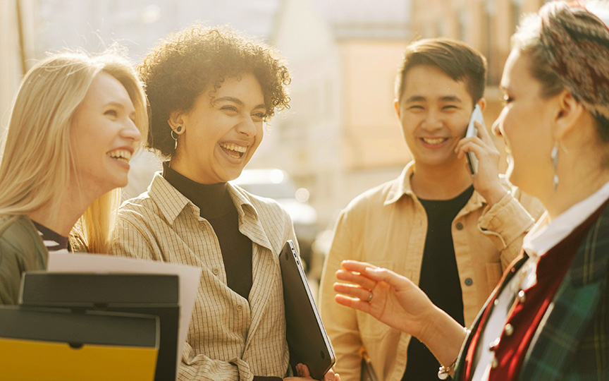 Alpine Life Coaching - smiling people relationships